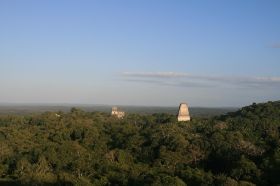 Yucatan bis Guatemala Stadt Grosse Kamera (78).JPG